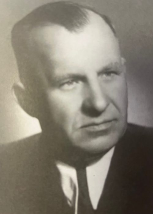 (01) 1. Konrad KLimanek