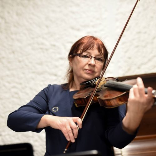 (111) 2. Alina Banasik - klasa skrzypiec