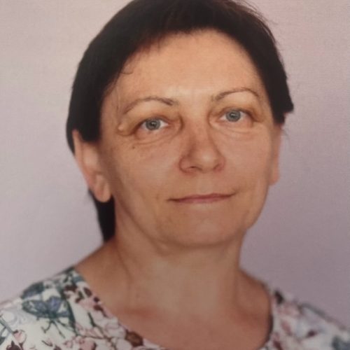 (137) 1. sprzątaczka Małgorzata Schlisyk